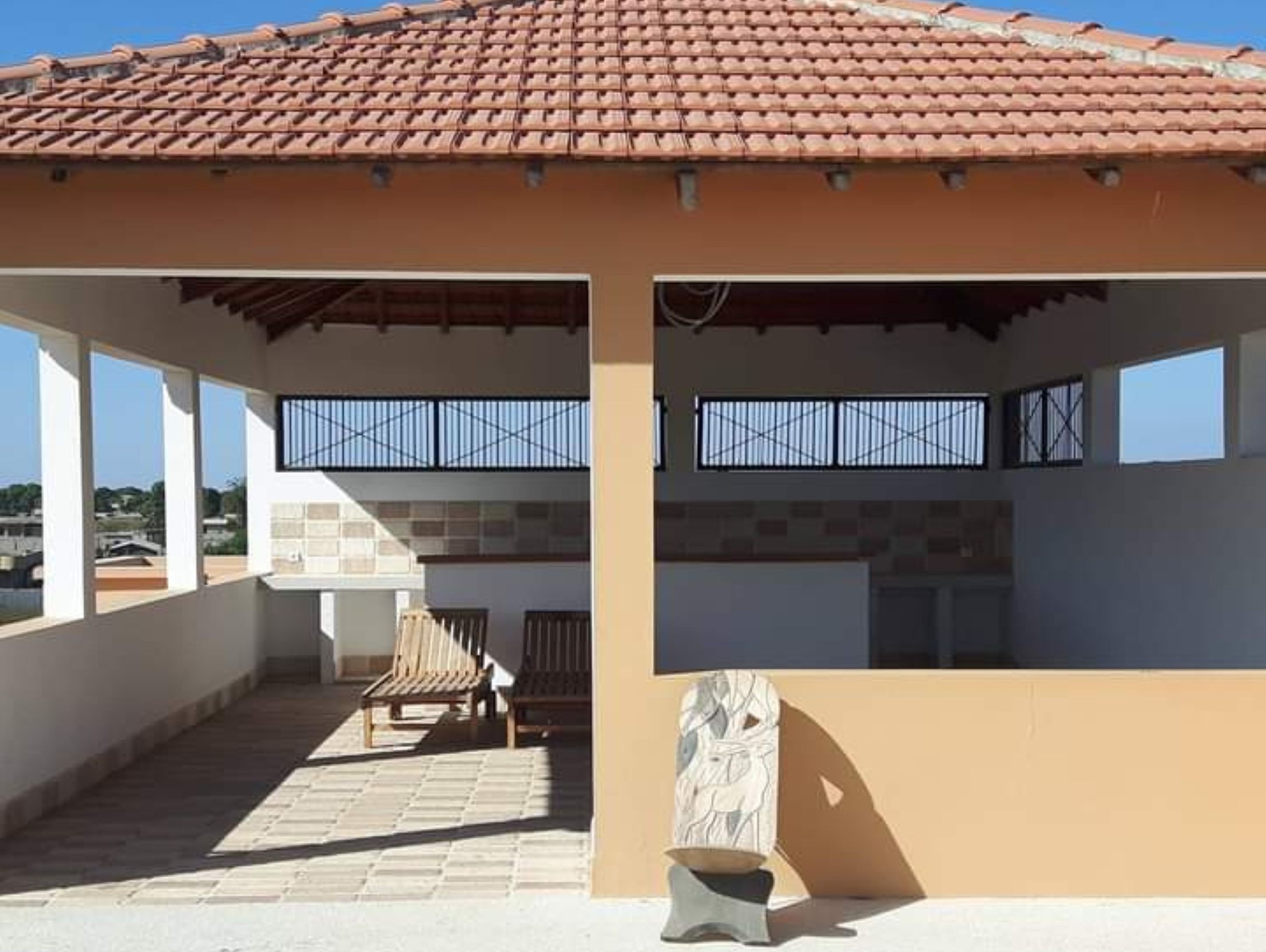 Terrasse ensoleillée